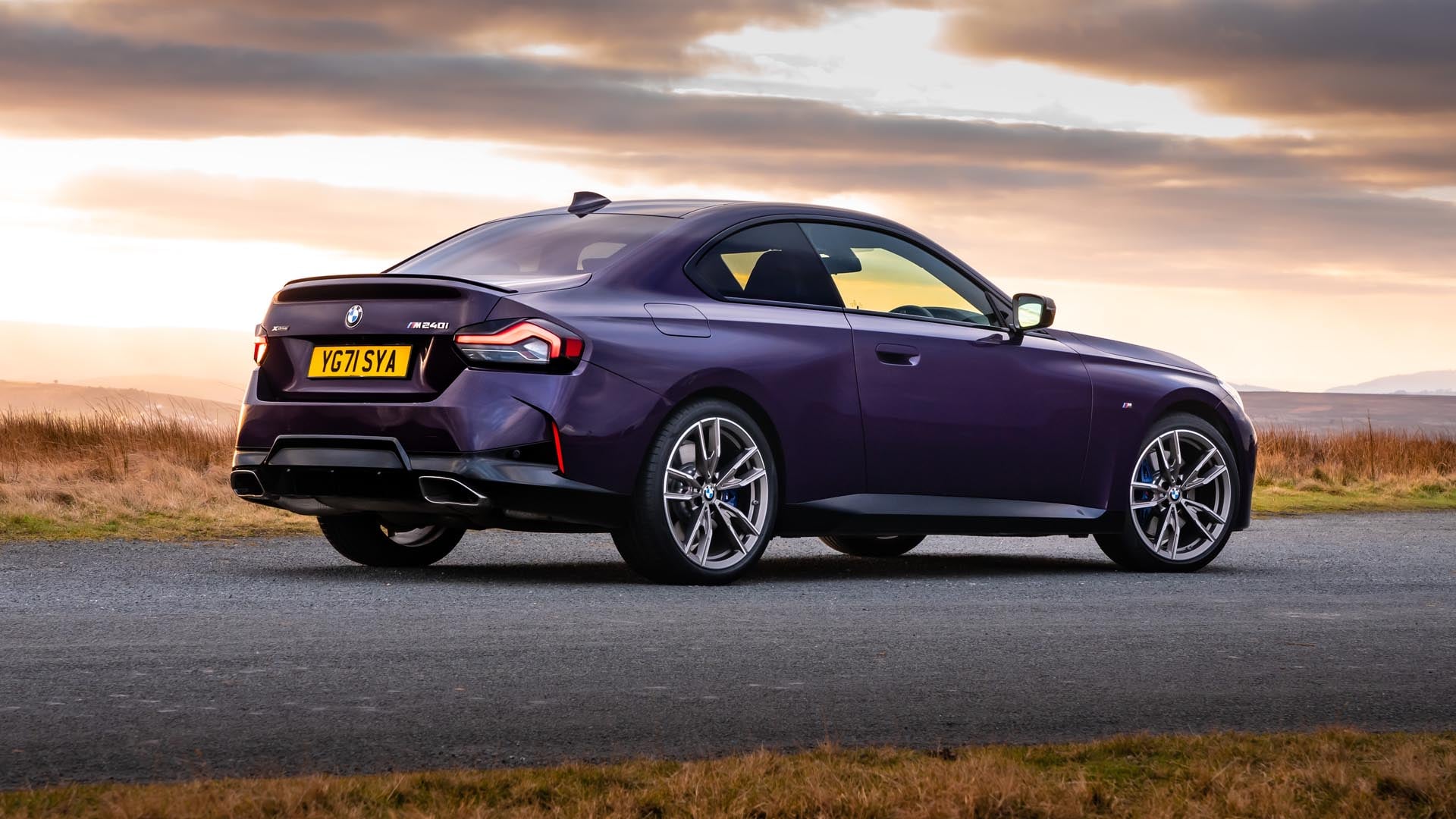BMW 2 Series Review & Prices 2023 | AutoTrader UK